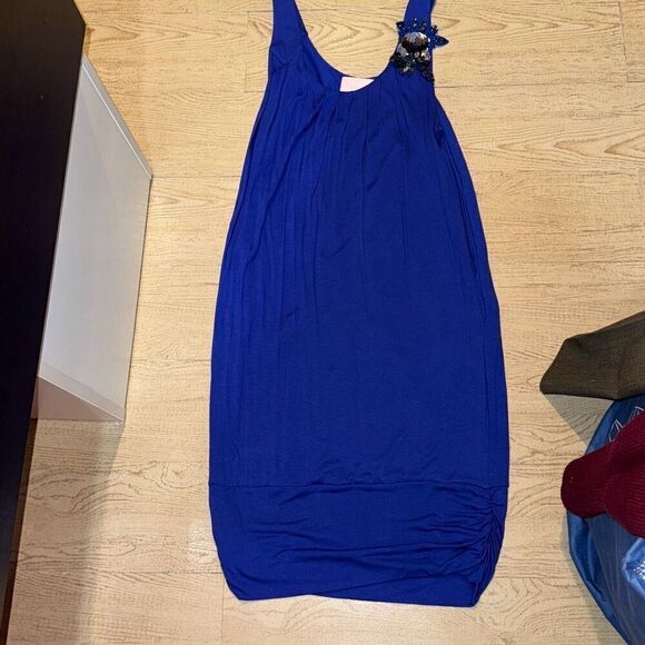 Romeo and Juliet couture blue dress it has a sequin flower on the left strap of - Picture 4 of 6